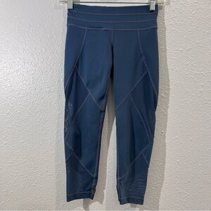Athleta Navy Blue Athletic Capri Leggings SZ XXS